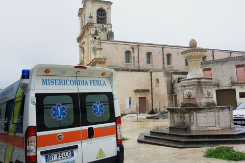 Inaugurazione ambulanza 6 ottobre 2013