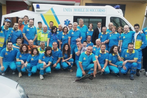 Inaugurazione-Ambulanza-6-ottobre-2013